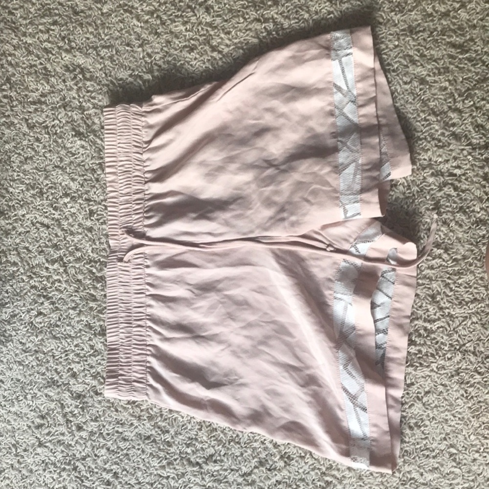 Amour vert pink silk shorts